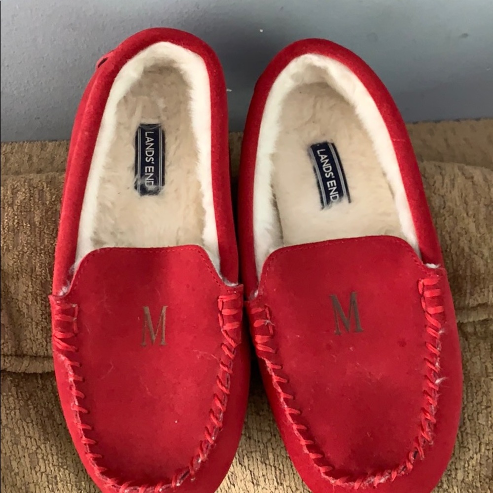 Lands End slippers with letter M on both.